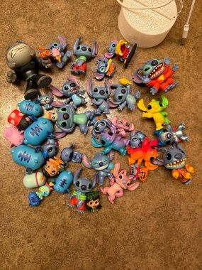 Stitch Collectible Mini figures and light